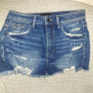 Buckle Black MOM Short Distressed Blue Denim Shorts 27